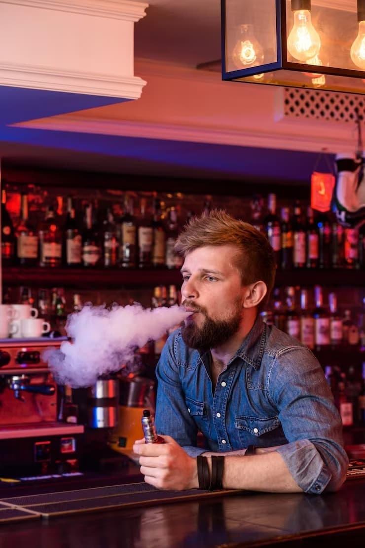 E-cigaretta Benefits Unveiled Discover Top E-cigaretta Tips with E Cigarette Poster Insights
