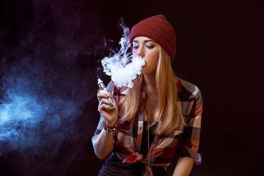 IBVAPE E-Cigi buying guide – Find the Best diamond electronic cigarette for Luxury Vaping