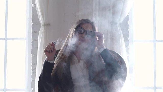 IBVAPE Bolt Hands-on Review and Why electronic cigarette vapour Fans Are Making the Switch