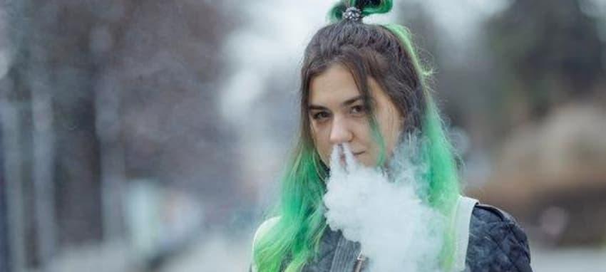 E cigi bolt unveils smart green e-liquid collection with eco-friendly tips and buying guide