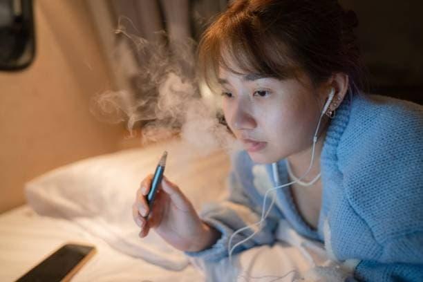 Elektronické cigarety travel tips and compliance with united airlines e cigarette policy for stress free flights
