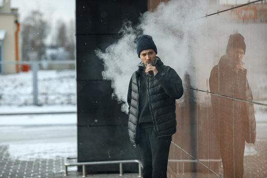 Comprehensive top nhà cái rankings and clear answers to are e cigarettes safer than cigarettes in modern studies