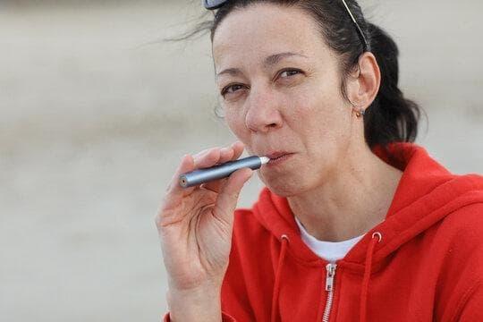 Einweg E-Zigaretten and jewel electronic cigarette Comparison Guide for Choosing the Best Disposable Vape