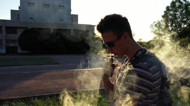 Eldobható e-Cigi guide to finding electronic cigarette stores near me and comparing the best disposable vape options